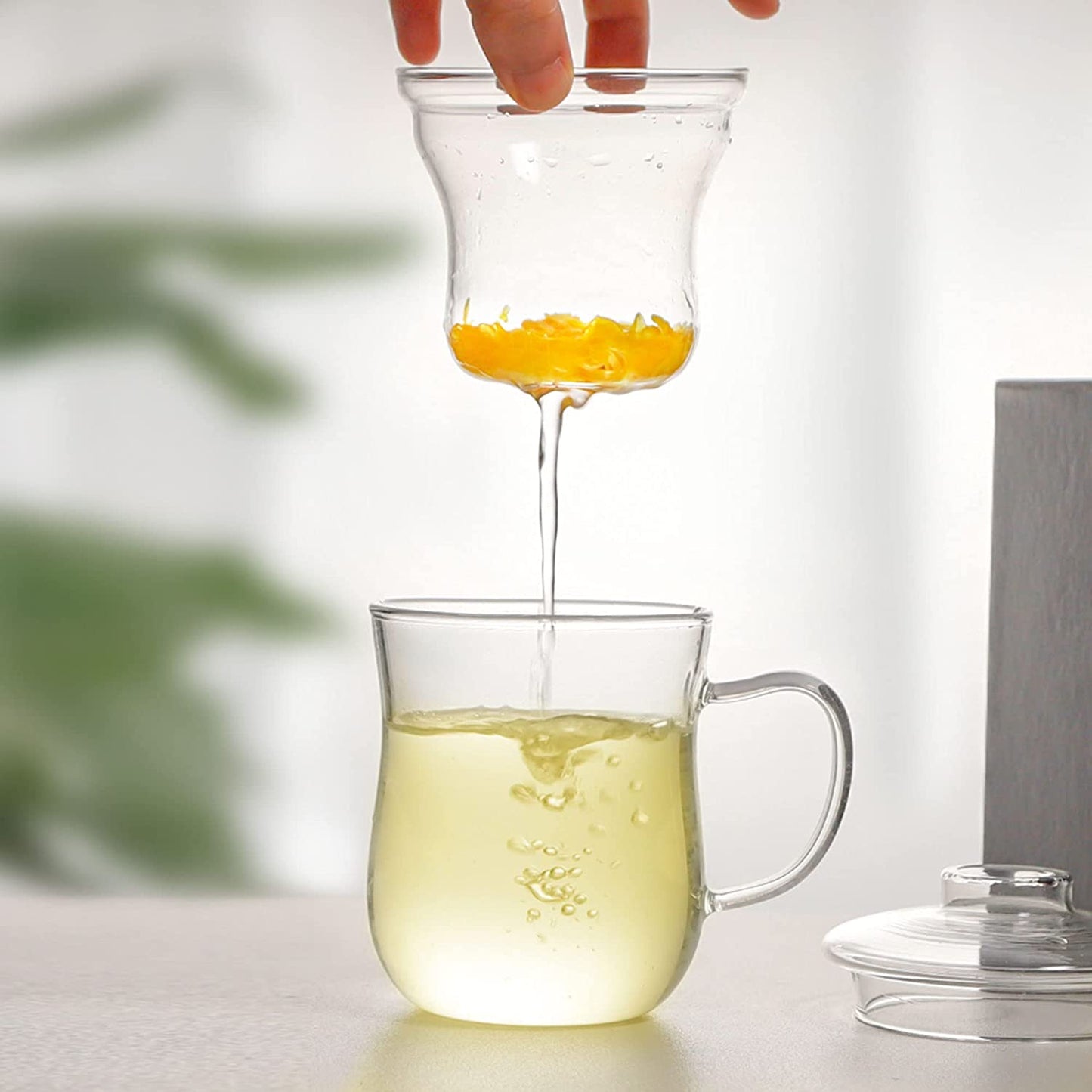 Tea Cup w/ Infuser &Lid 300ml