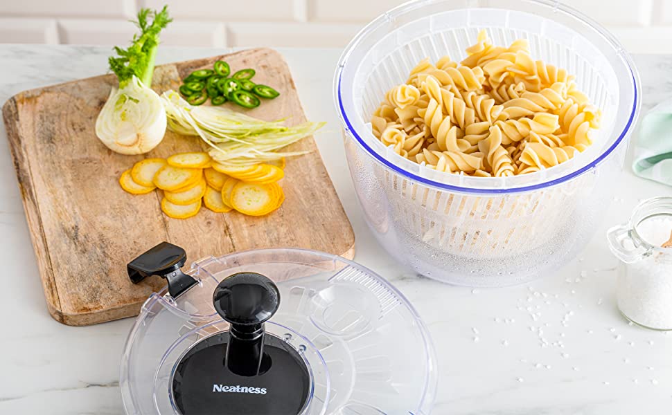 Large Salad Spinner 5.28 Q.t