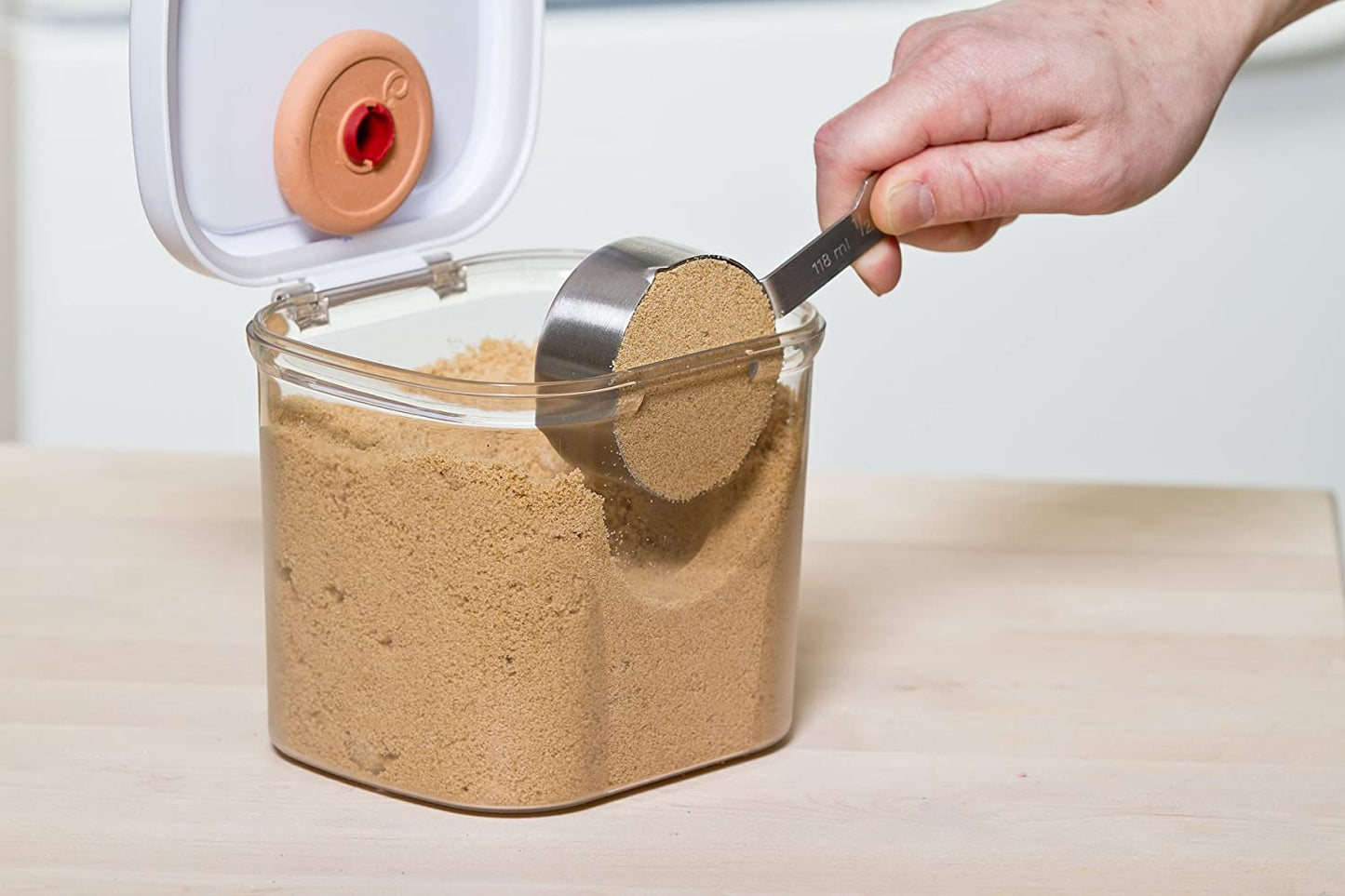 Brown Sugar Keeper 1.5QT w/ Lid