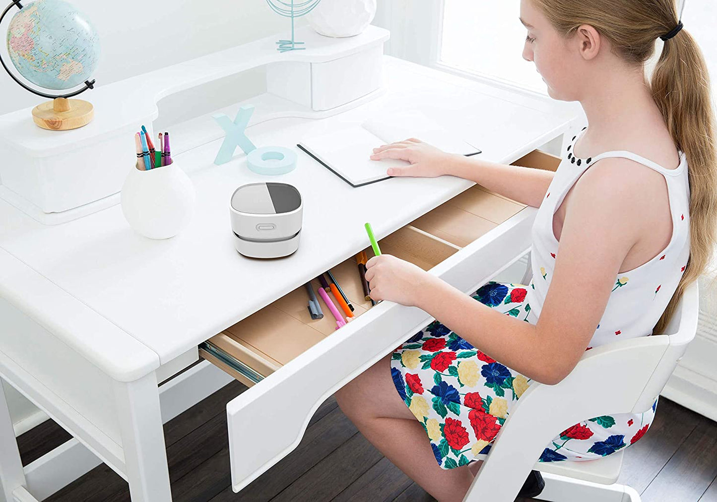 Tabletop Vacuum Cleaner 360 Rotatable